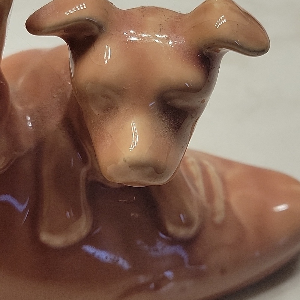 Vintage shawnee pottery dog on shoe - Picture 7 of 9